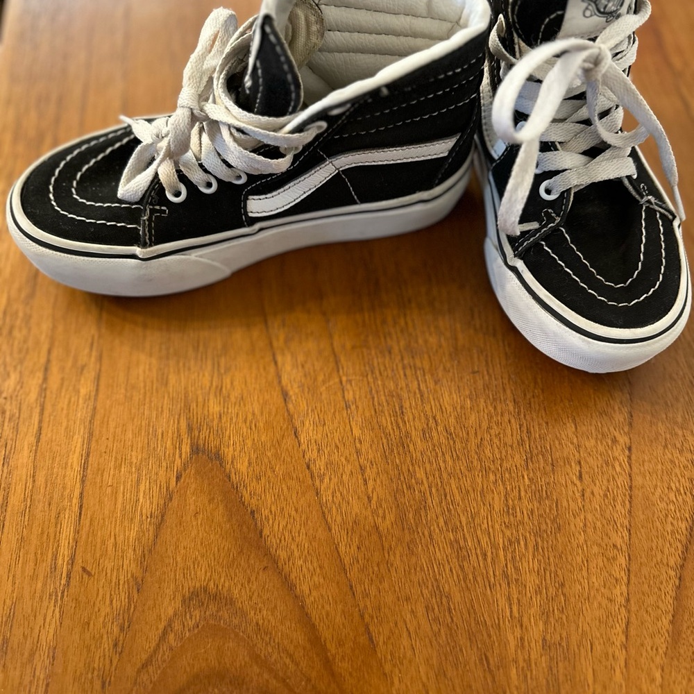 Vans Skater High-Top Sneakers size 1 Youth